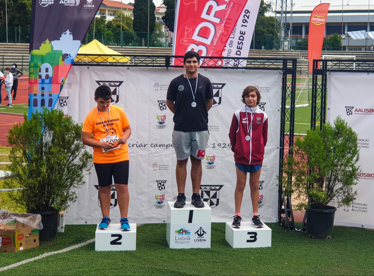 2 vitórias, 5 medalhas e 2 recordes distritais no Meeting Jovem de Lisboa