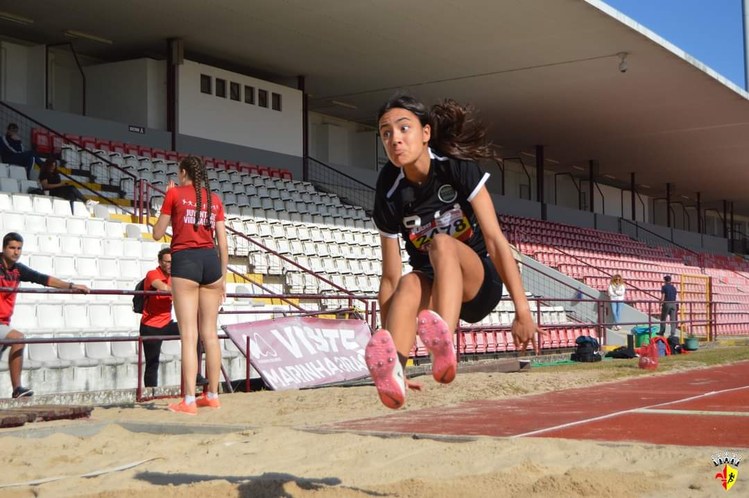 MADALENA BARRADAS ESTREIA-SE NO HEPTATLO SUB-18 COM RECORDES DISTRITAIS E PESSOAIS, E MARCA DE QUALIFICAÇÃO PARA O CAMPEONATO NACIONAL DE PROVAS COMBINADAS